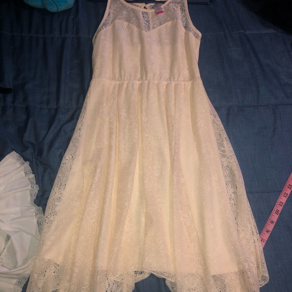 Kids cream lace dress